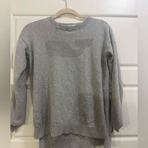 Vineyard Vines Heather Gray Crewneck Sweater with Whale Motif